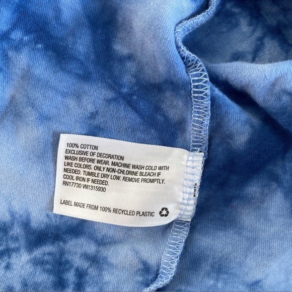 EUC Lot of 4 Crop Tops Size S SO Wild Fable Macy’s Tie Dye RESELLER BOX - Picture 12 of 13
